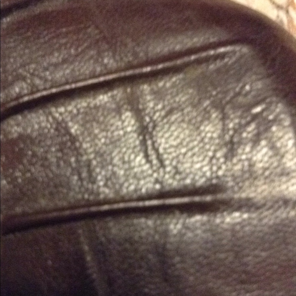 Shoes - Picture 5 of 6